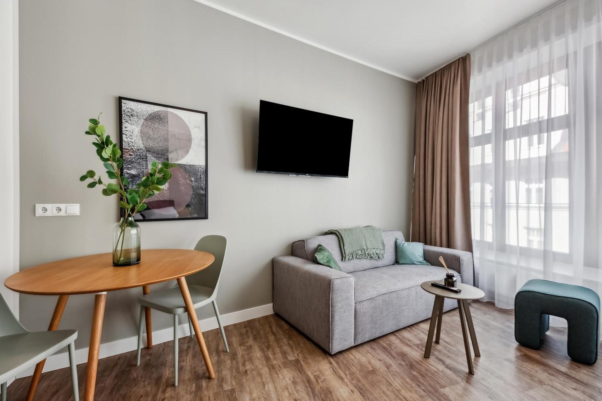 Limehome Am Brühl Aparthotel 3*